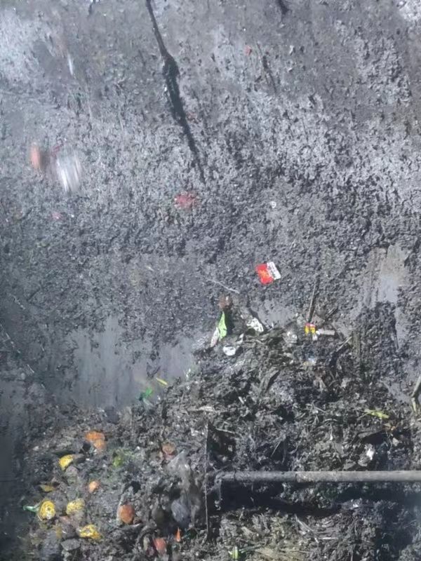 岳麓污水池清理